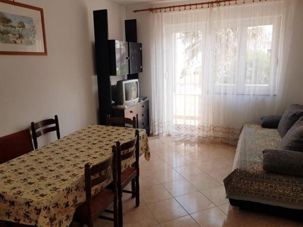 Ara-Mazic Apartment Baska  Bagian luar foto